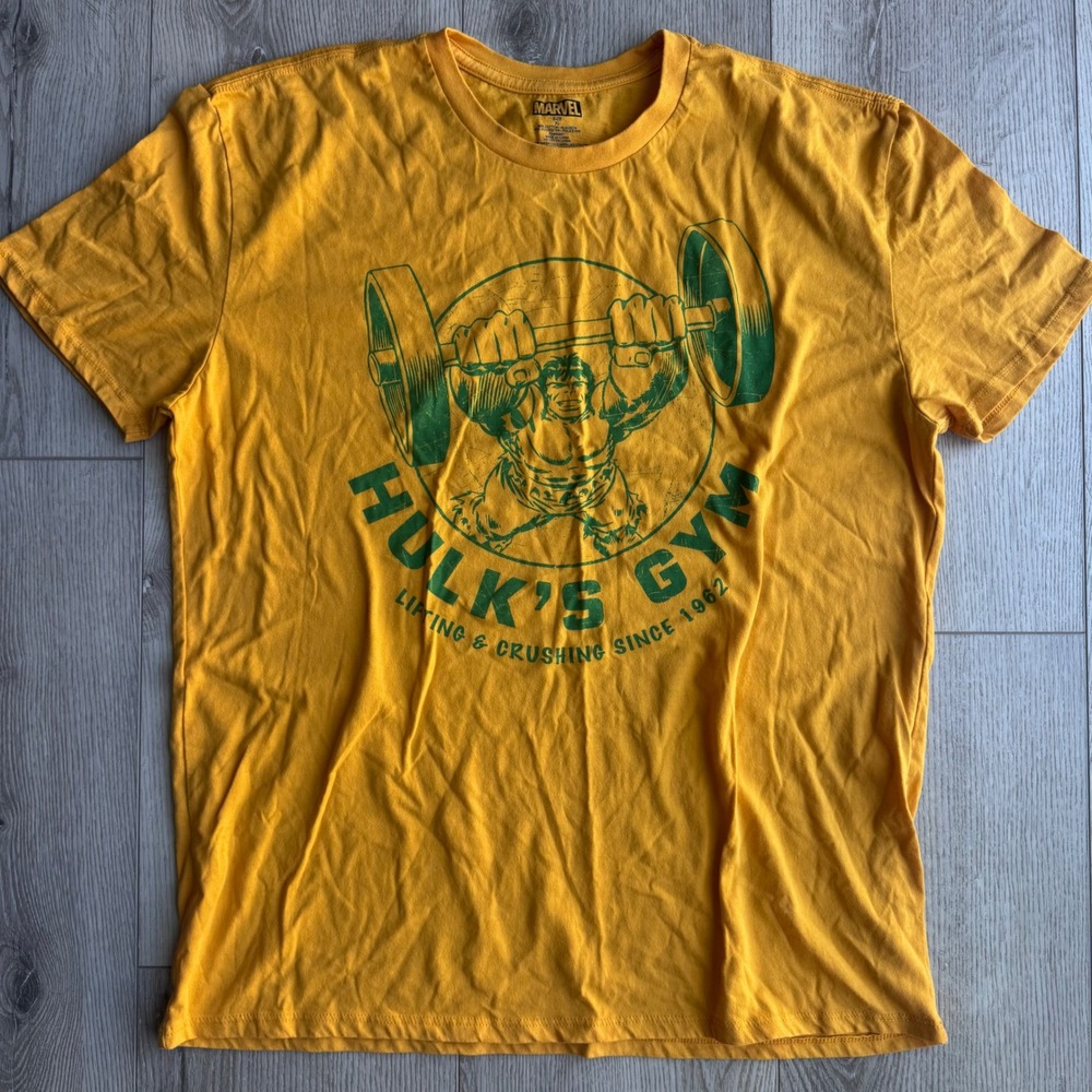 Marvel Hulk's Gym Graphic T-Shirt Yellow Mens XL Lifting Crushing Since 1962